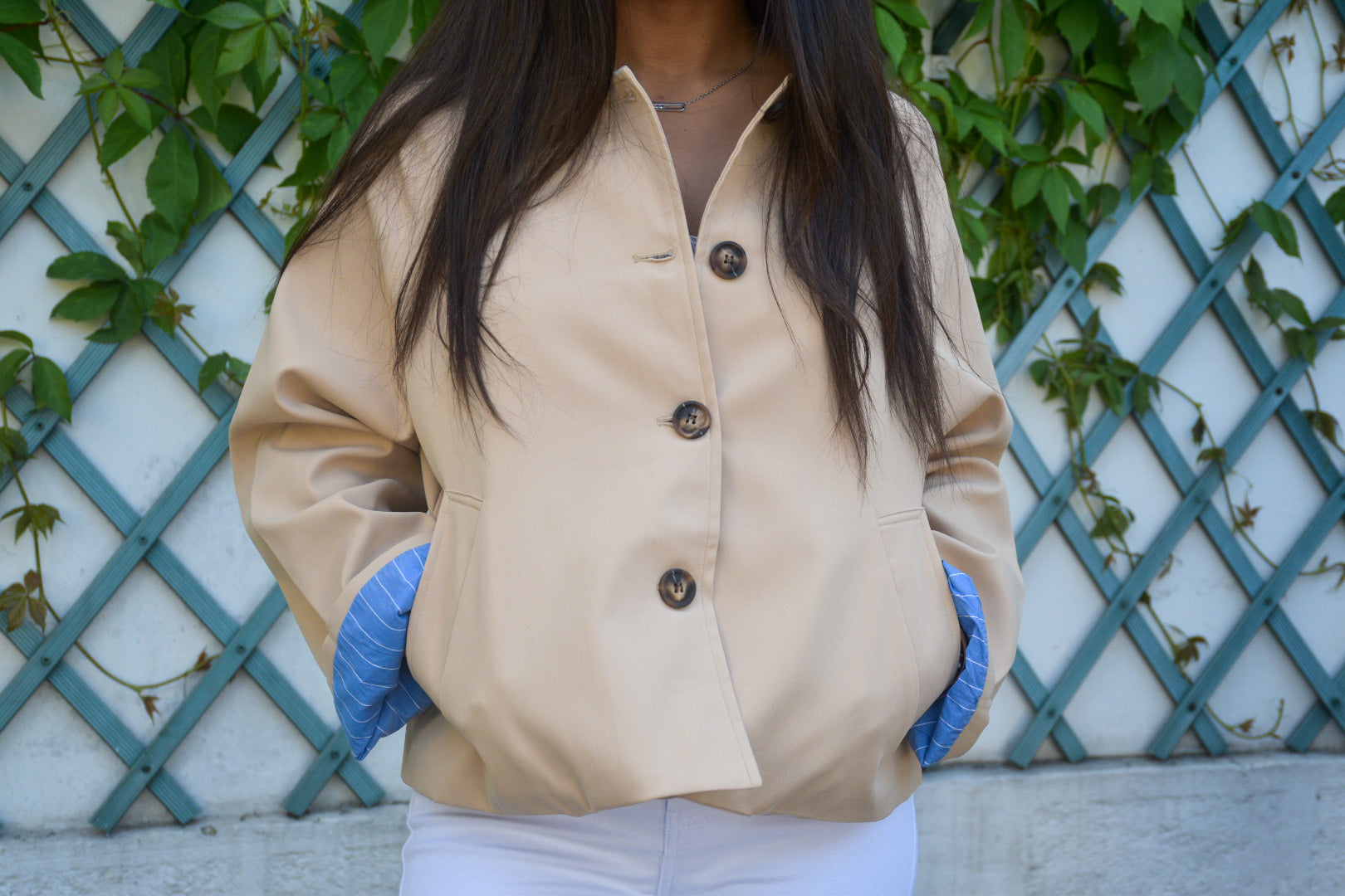 Trench Court Beige Chic
