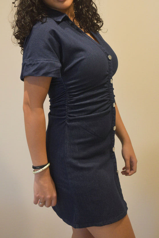 Robe Denim Bleu Foncé Élégance